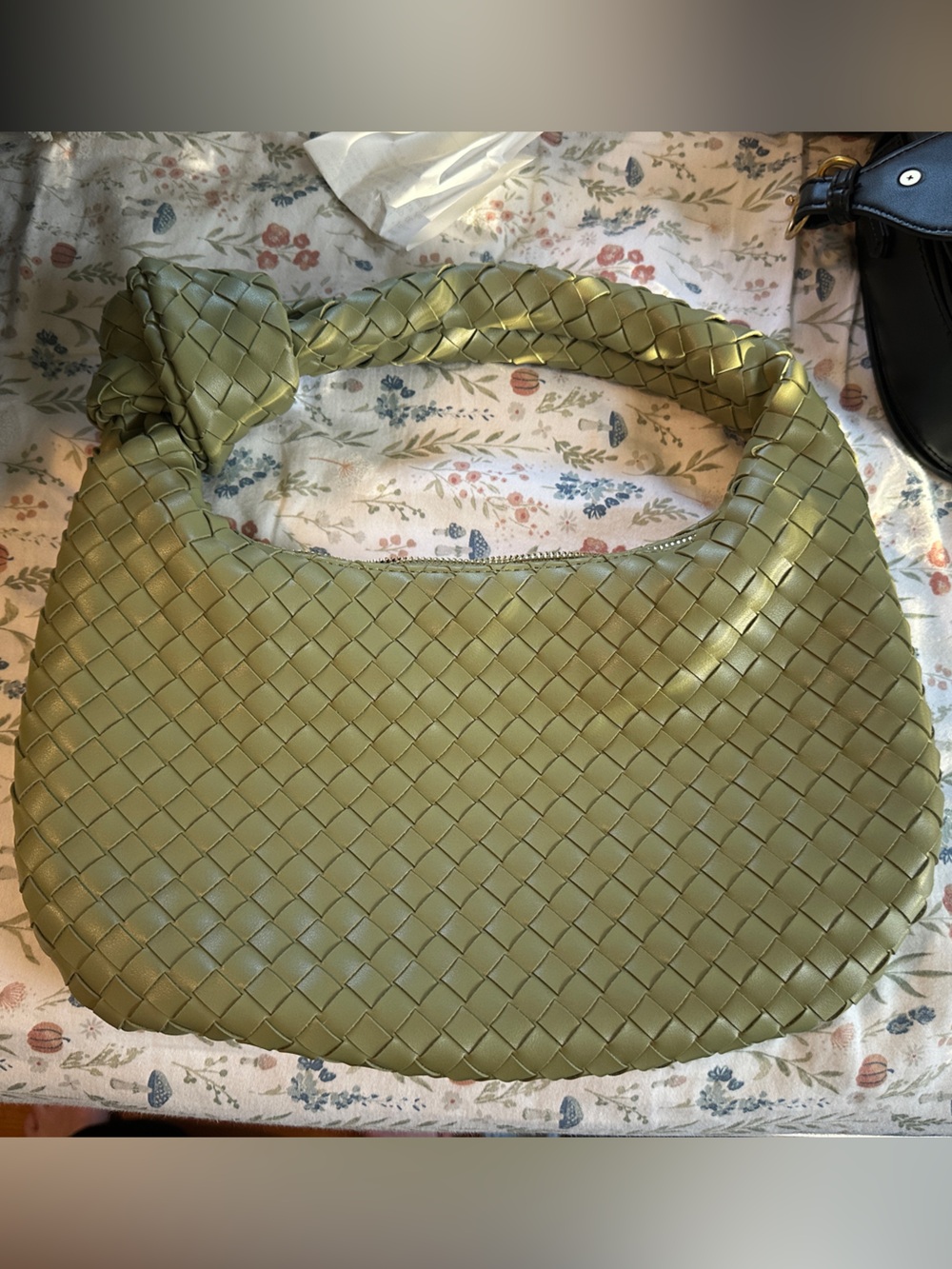 Urban Expressions Olive Green Woven Hand Bag